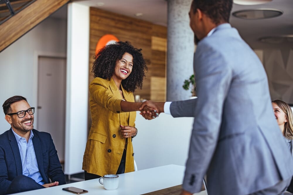 Handshaking-in-office-welcome
