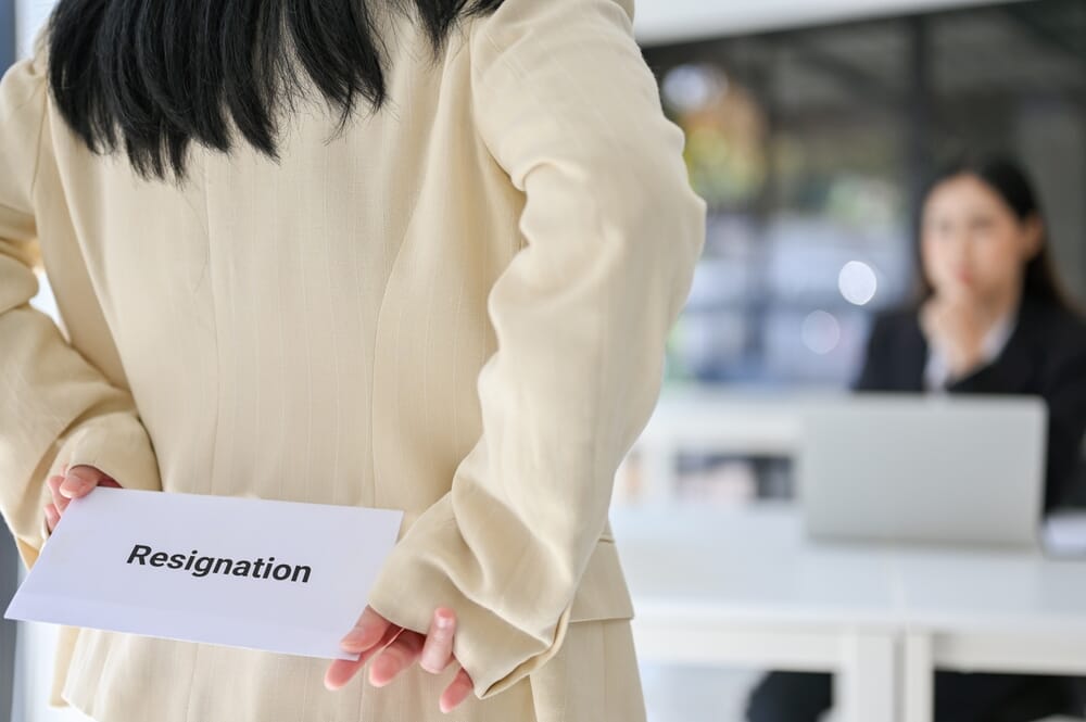 Resignation-letter-behind-back